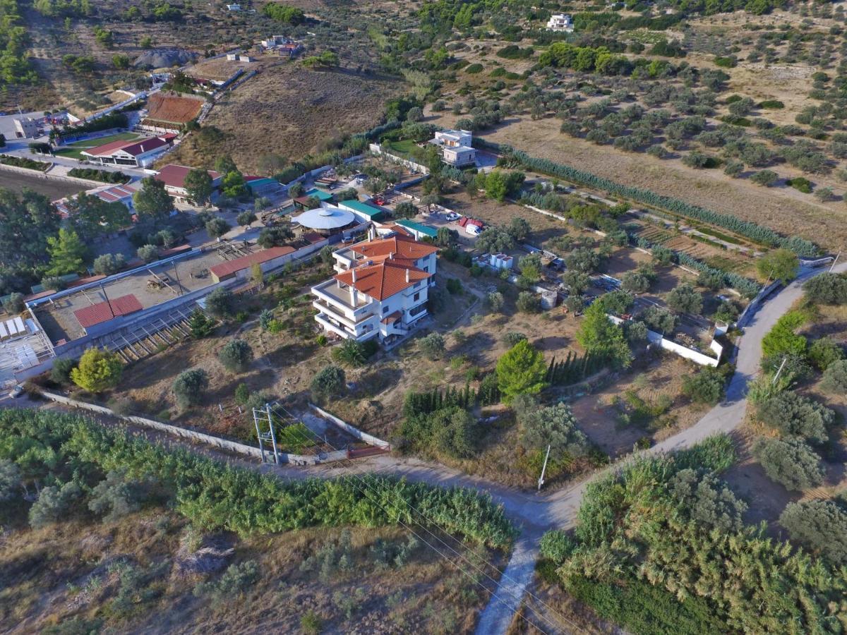 KerateaΟδυσσεια, Κοντά Σε Αεροδρόμιο, Λιμάνια Και Θάλασσεςアパートメント エクステリア 写真